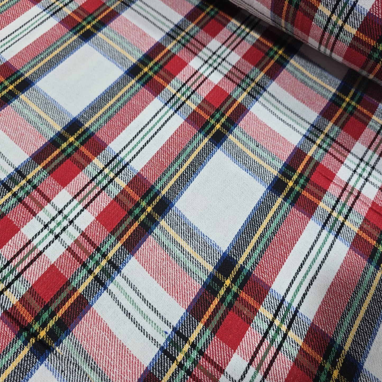 White Royal Stewart Tartan Brushed Cotton Flannel Fabric 58" Dress Craft By Metre