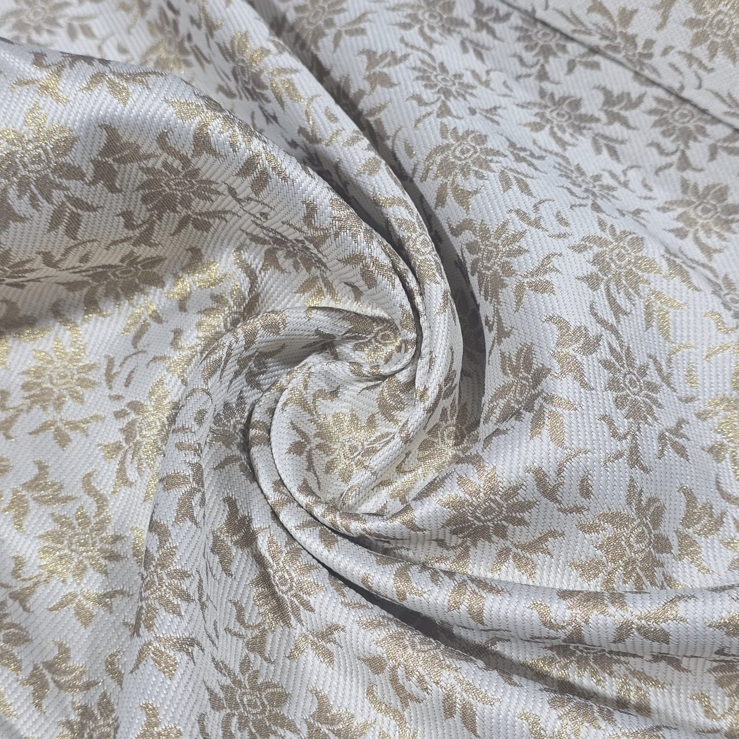 Ornamentaler Paisley Gold Metallic Druck Indischer Banarasi Brokat Stoff Meterware