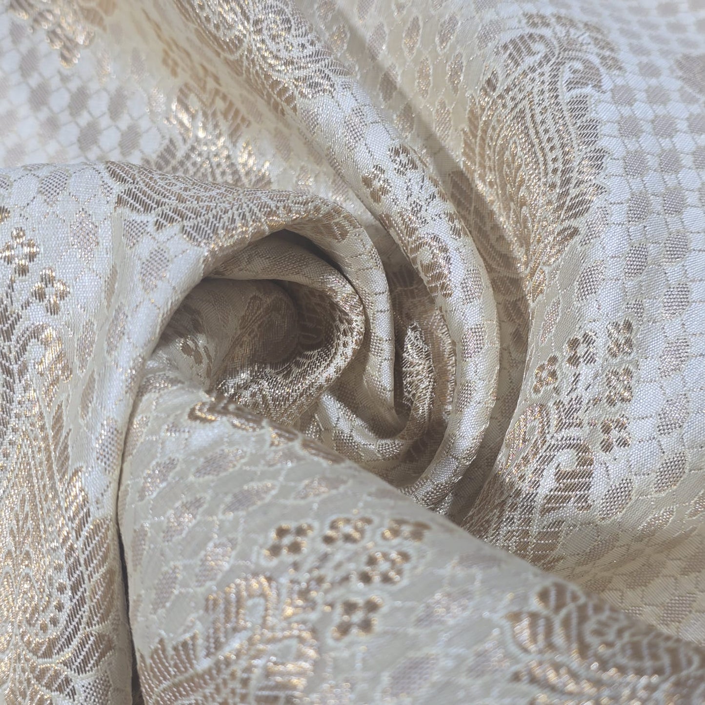 Ornamentaler Paisley Gold Metallic Druck Indischer Banarasi Brokat Stoff Meterware