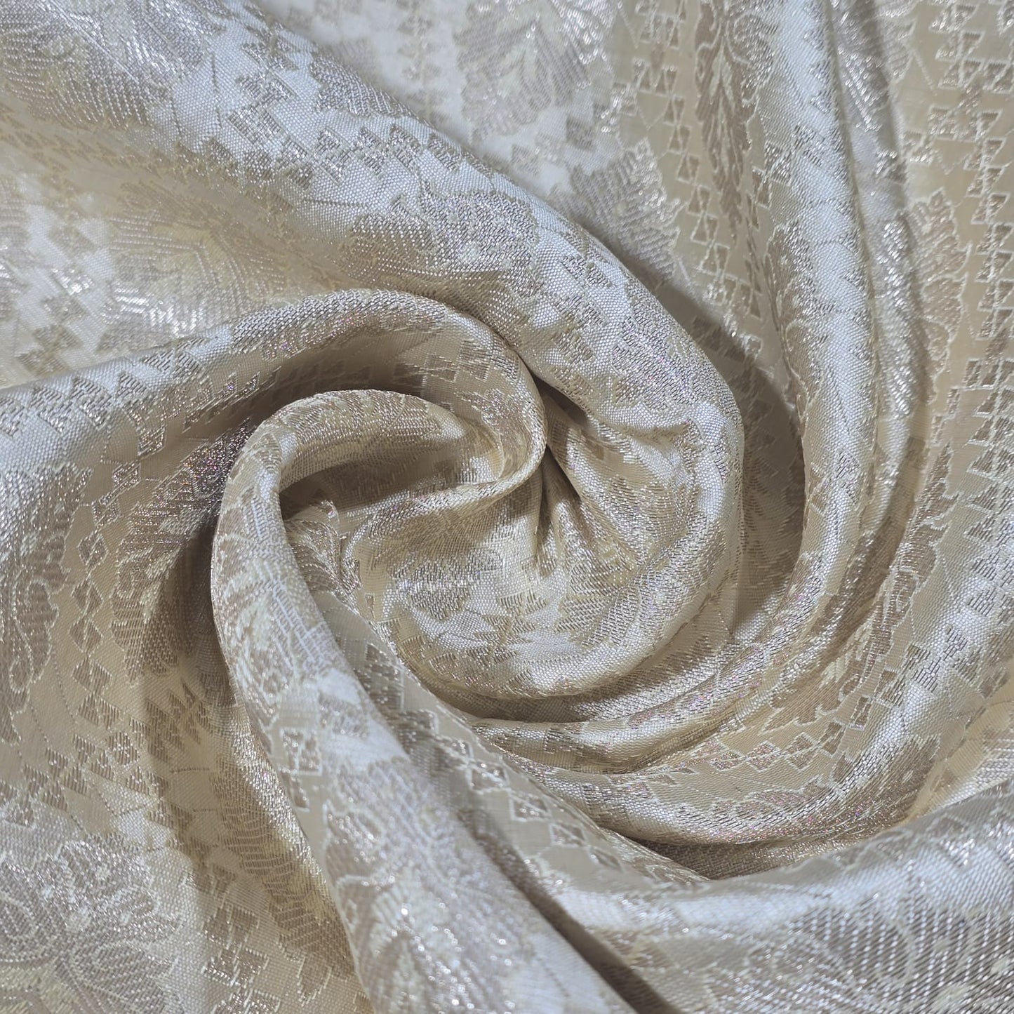 Ornamentaler Paisley Gold Metallic Druck Indischer Banarasi Brokat Stoff Meterware
