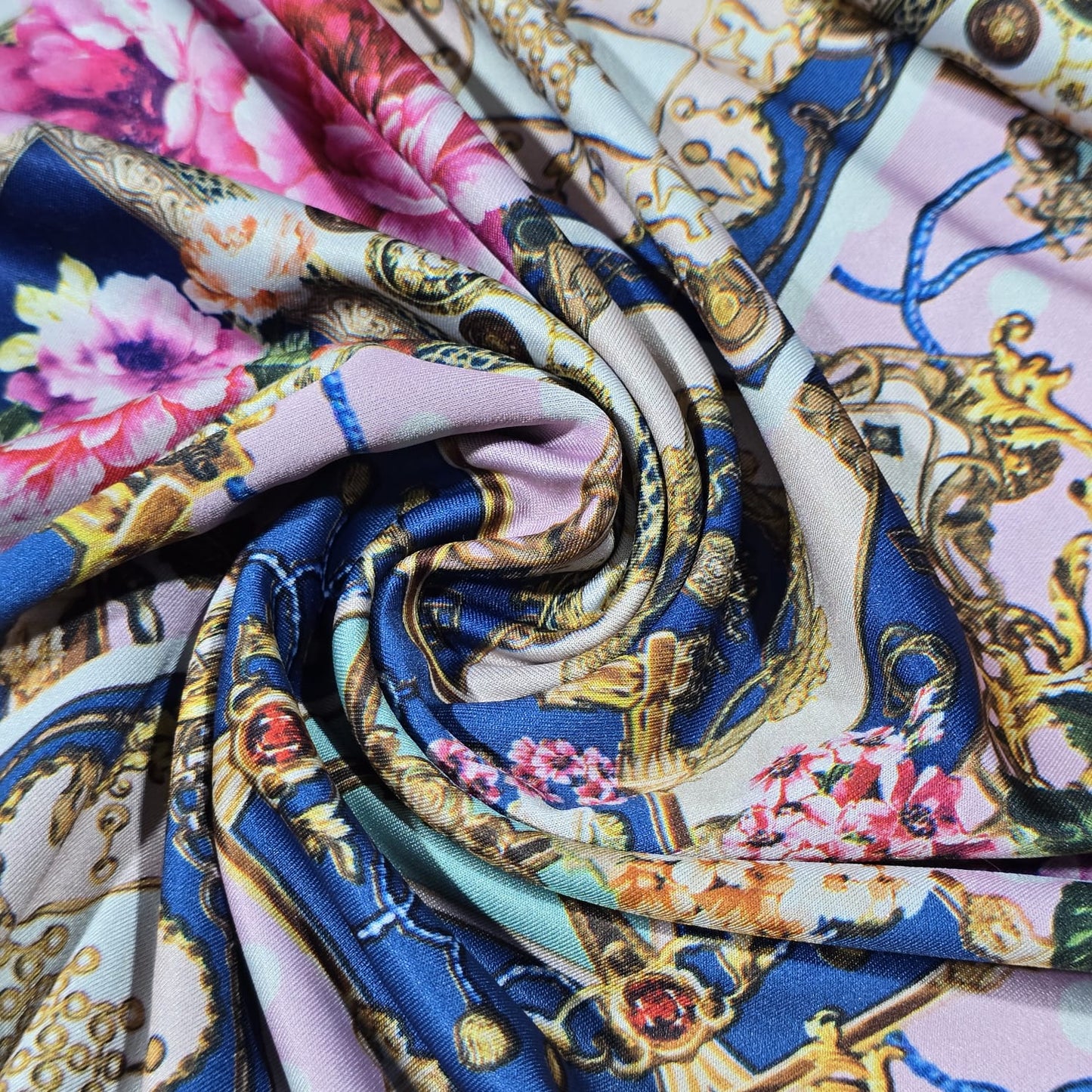 Luxury Floral Chain ITY Knit Jersey Fabric 58" Stretch Dress Fabric By The Metre