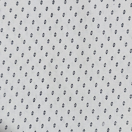 White & Black Geometric Cotton Poplin Fabric – 58" Wide Printed Craft, Dress & Quilting Fabric | 100% Cotton | Sold by the Metre (Copy)