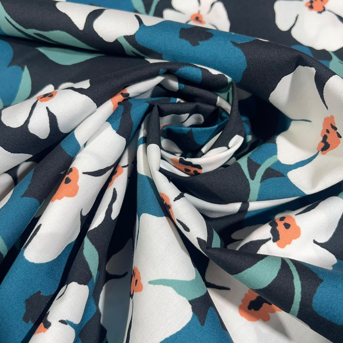 Navy Tropical Floral 100% Cotton Quilting Dress Craft Costume Fabric 58" Wide By The Meter