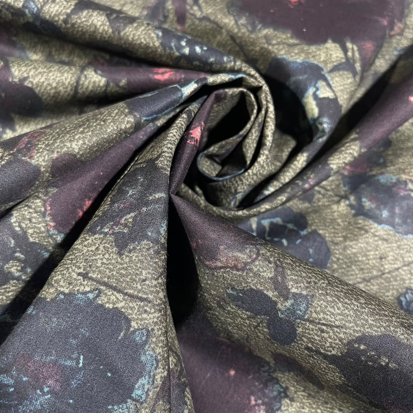 Botanical Rose 100% Cotton Quilting Dress Craft Costume Fabric 58" Wide By The Meter