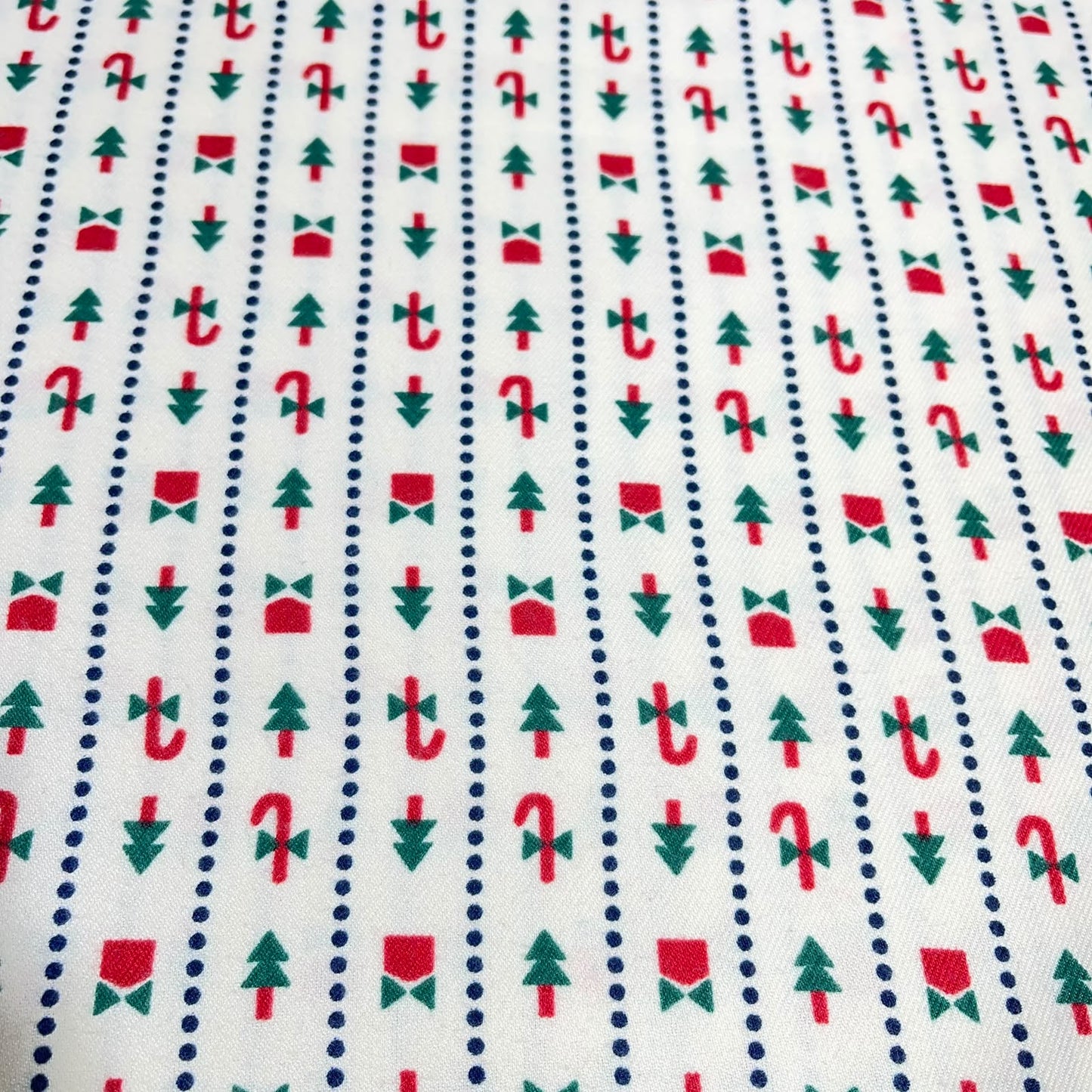 Christmas Red Green Candy Cane Tree Gift Festive Xmas Brushed Cotton Sewing Craft Fabric 58" Wide By The Meter