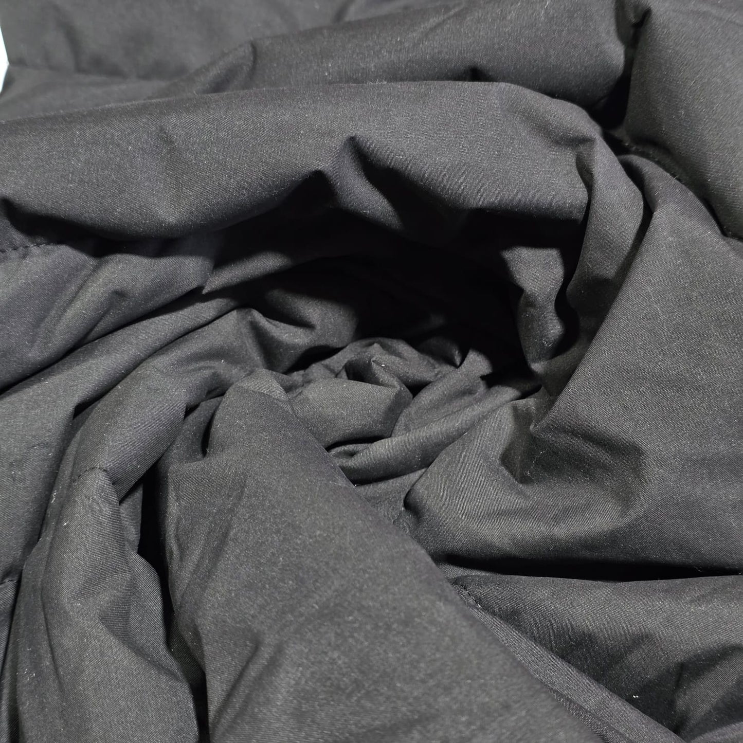 Designer Deadstock Black Water Resistant Quilted Fabric – Padded Polyester Jacket & Coat Material 150cm Wide By The Metre