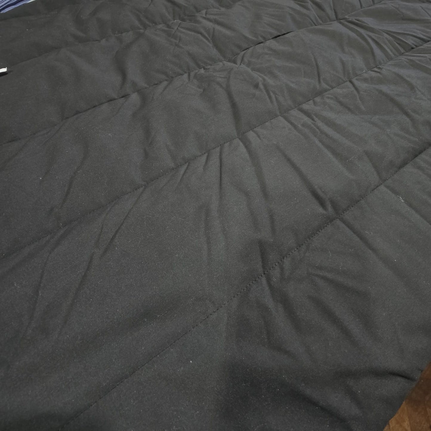 Designer Deadstock Black Water Resistant Quilted Fabric – Padded Polyester Jacket & Coat Material 150cm Wide By The Metre