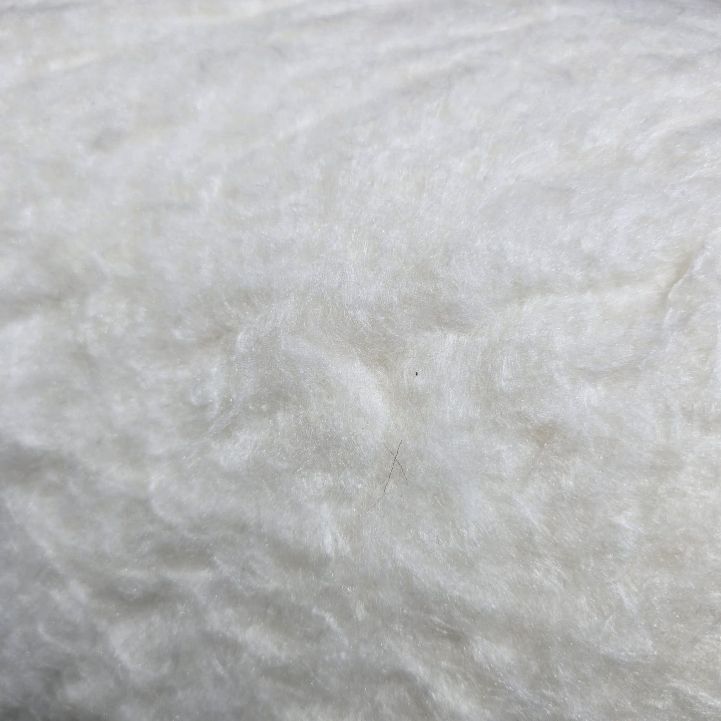 70% Silk Wadding 150GSM – 58" Wide Premium Soft Lightweight Quilt Batting for Quilting, Duvets, Garments & Crafts By The Metre