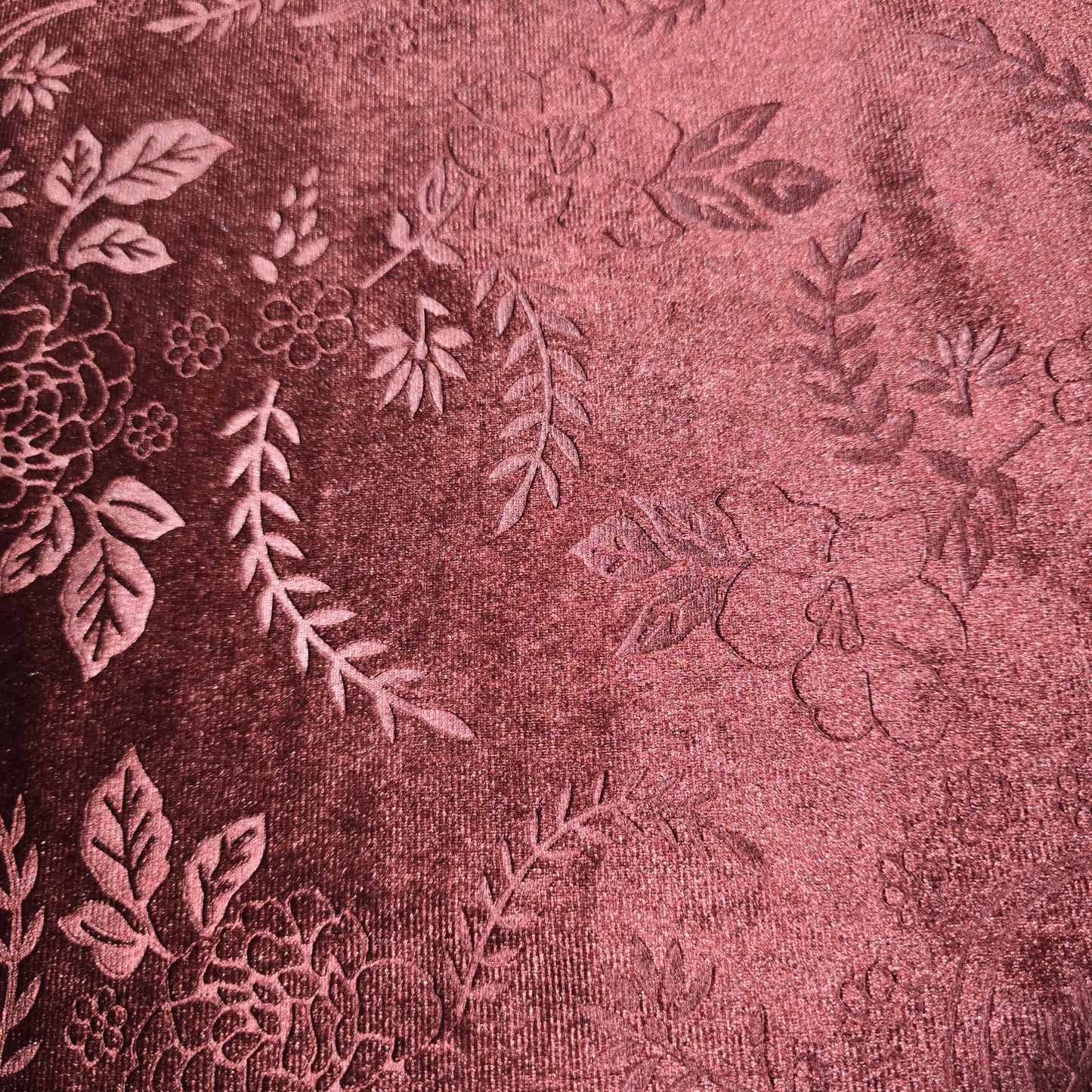 Blood Red Stretch Velvet Fabric 58" Wide – Embossed Floral & Plain Matching Velvet Mix & Match By The Metre