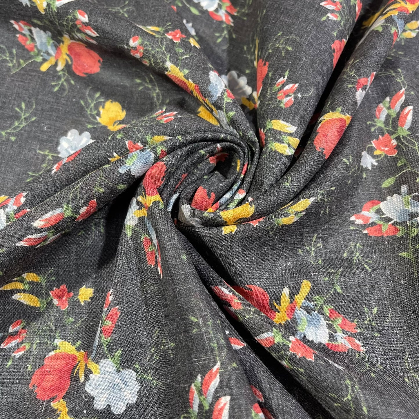 Charcoal Bloom 100% Cotton Floral Lawn Fabric 58" Wide Dressmaking Craft Draping Per Meter