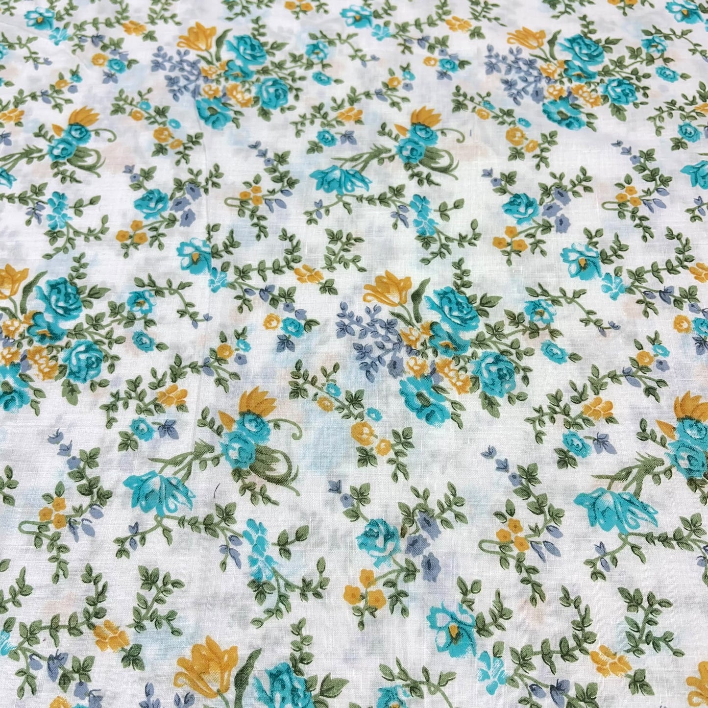 Aqua Garden 100% Cotton Floral Lawn Fabric 58" Wide Dressmaking Craft Draping Per Meter