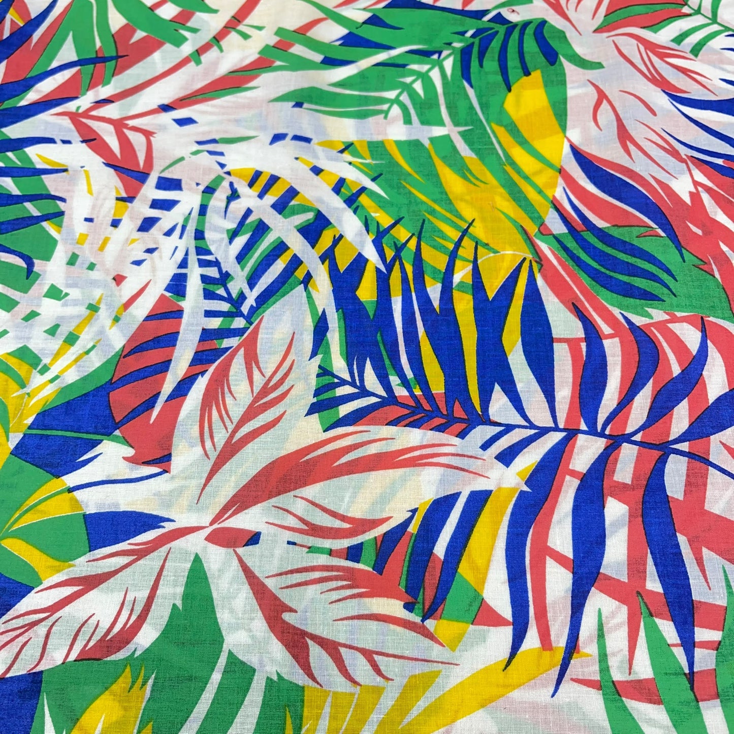 Tropical Fusion 100% Cotton Floral Lawn Fabric 58" Wide Dressmaking Craft Draping Per Meter
