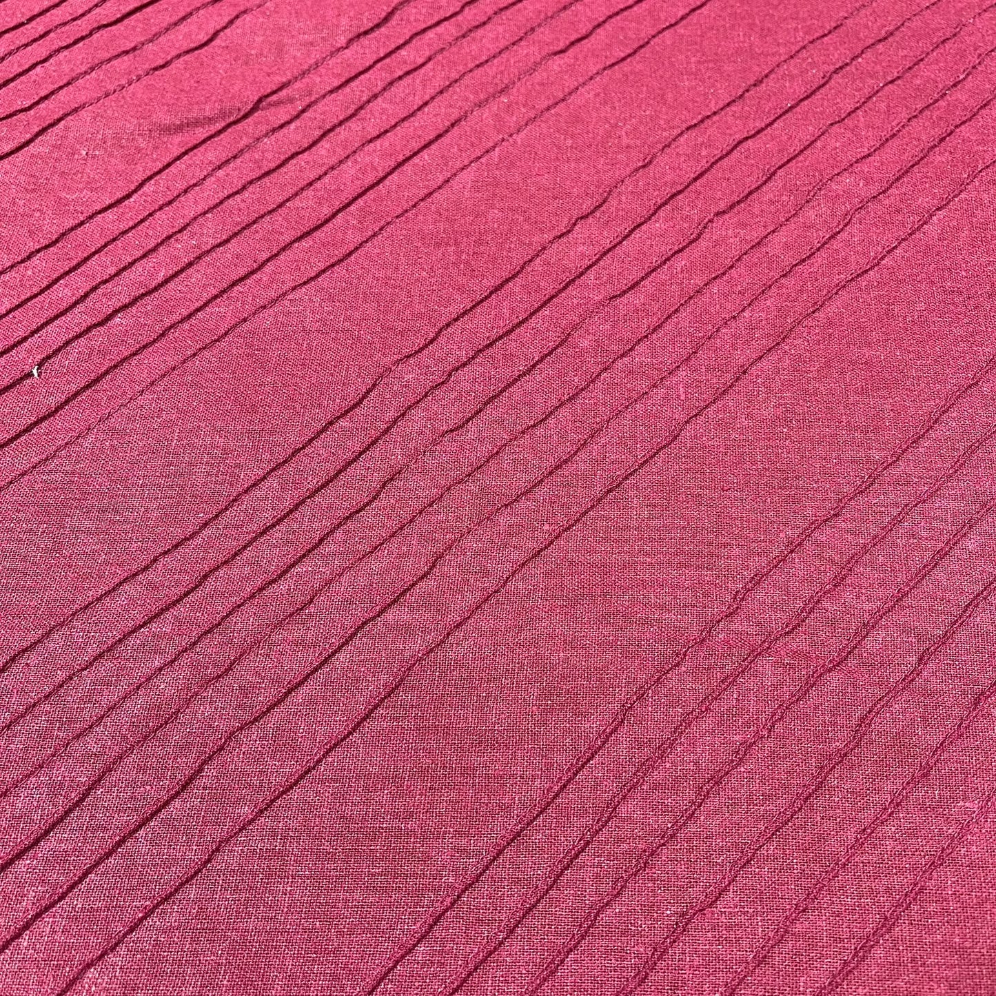 Burgundy Linear Pintuck Linen Blend Dressmaking Quilting Craft Fabric 54" Wide By The Meter