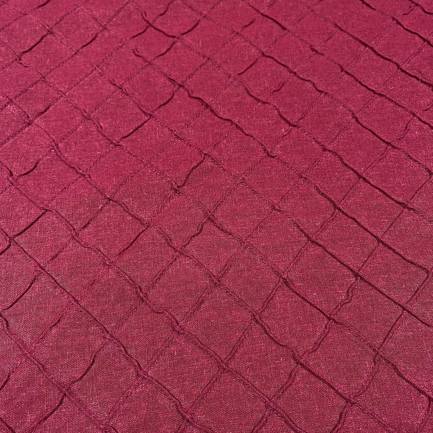 Burgundy Diamond Pintuck Linen Blend Dressmaking Quilting Craft Fabric 54" Wide By The Meter