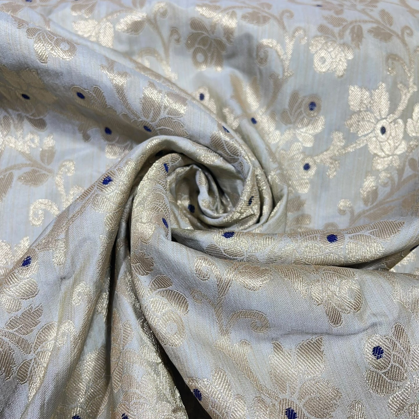 Pearl Grey Diamond Bloom Floral Jacquard Banarasi Brocade Bridal, Dressmaking, Costume Fabric 44" Wide By The Meter