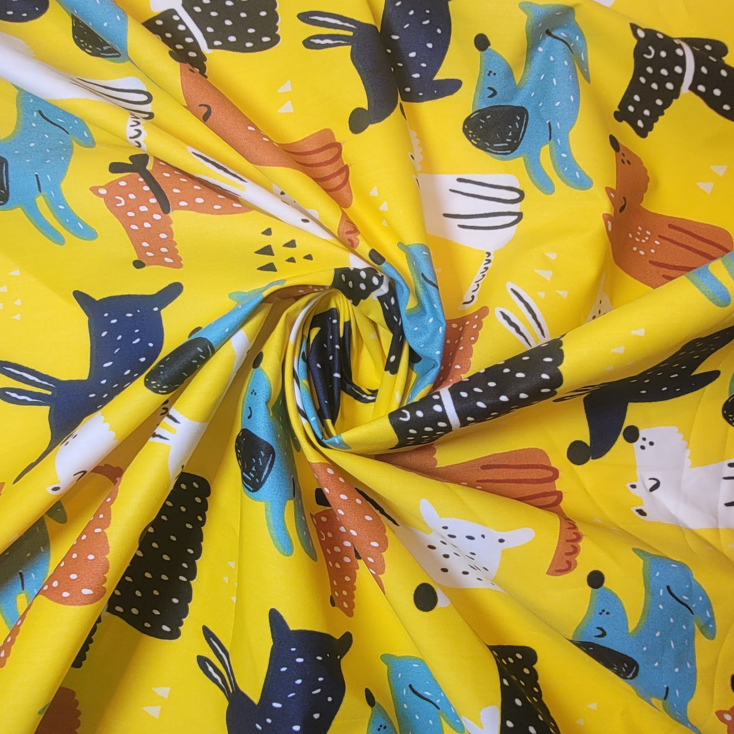 Yellow Dogs 100% Cotton Organic Craft Dress Quilting Fabric 44" By The Meter