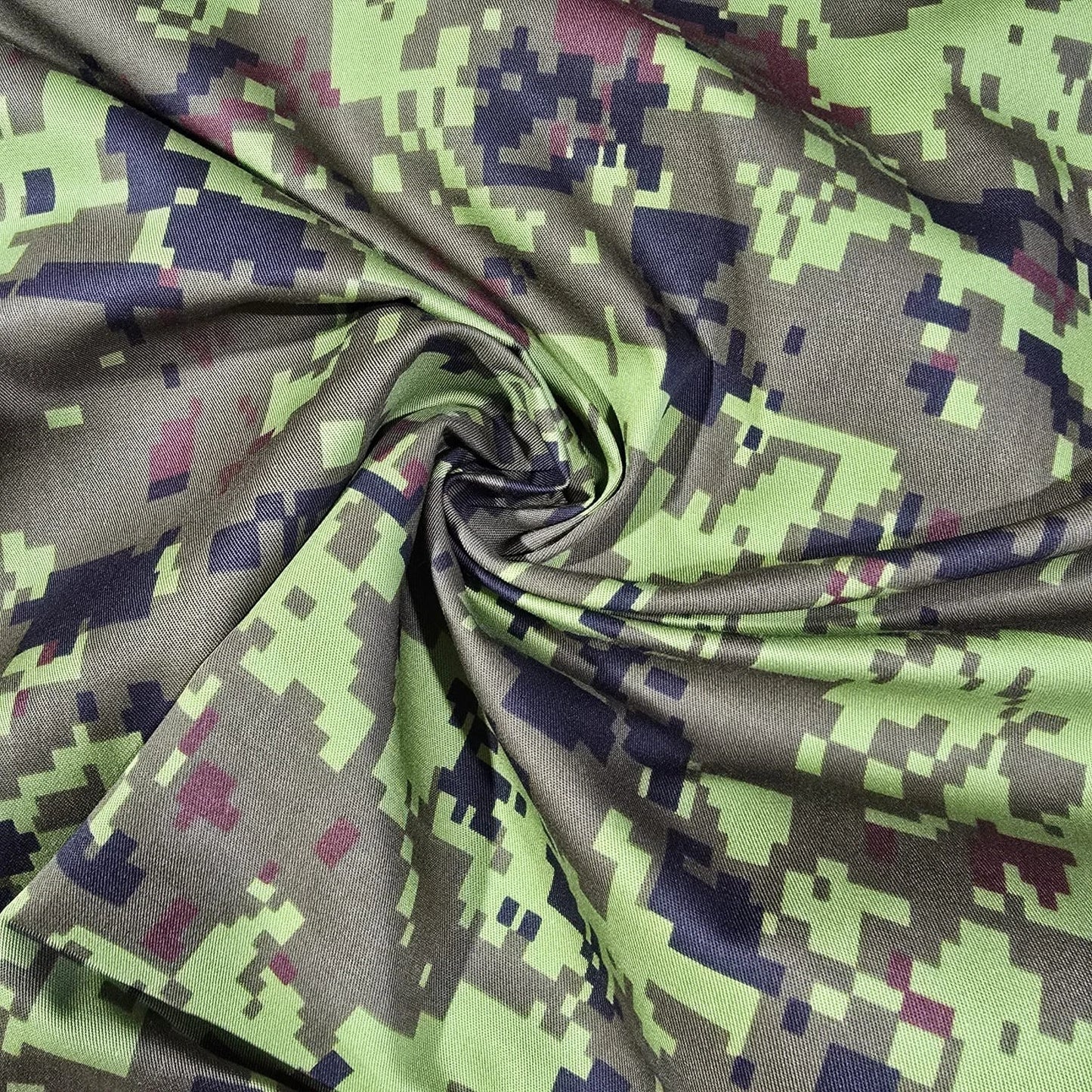Digital Pixel Camo Green Cotton Material Army Camouflage Dress Craft Jacket Fabric 58" Wide By The Meter