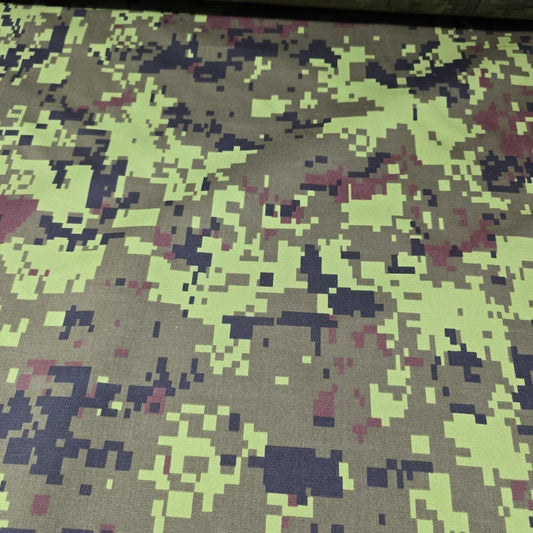 Digital Pixel Camo Green Cotton Material Army Camouflage Dress Craft Jacket Fabric 58" Wide By The Meter