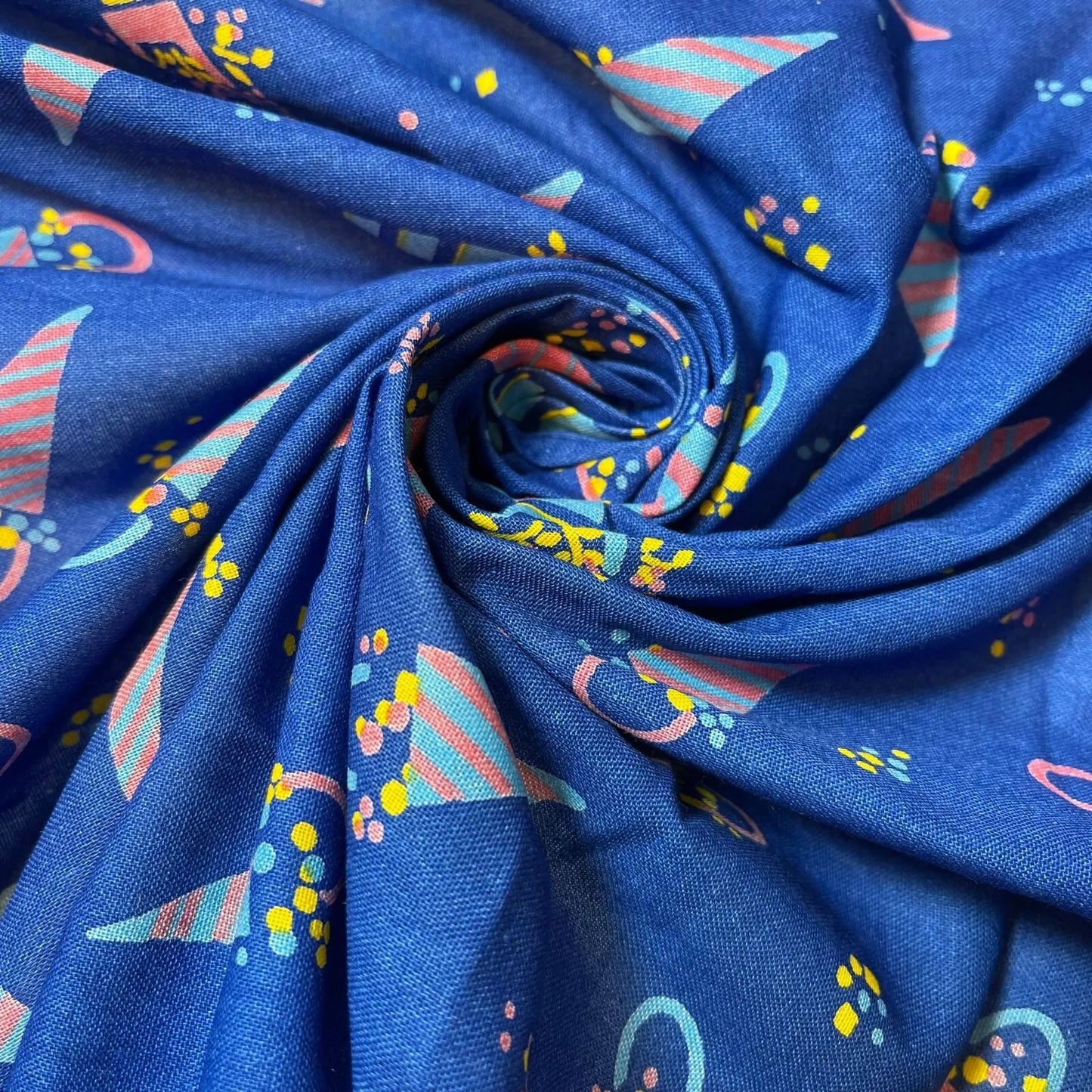 100% Cotton Vintage Material Novelty Floral Dress Craft Quilting Fabric 44" Wide By The Meter