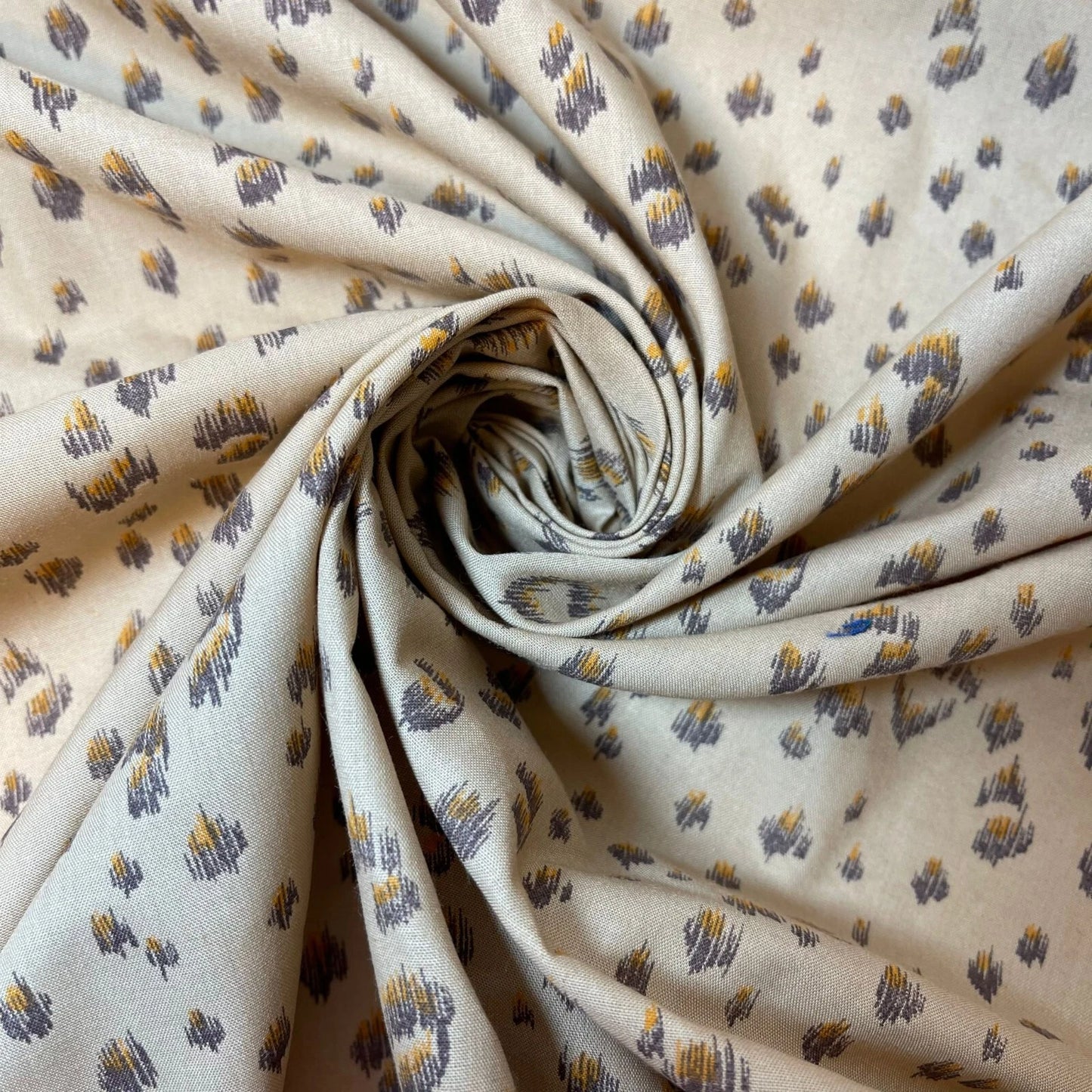 100% Cotton Vintage Material Novelty Floral Dress Craft Quilting Fabric 44" Wide By The Meter