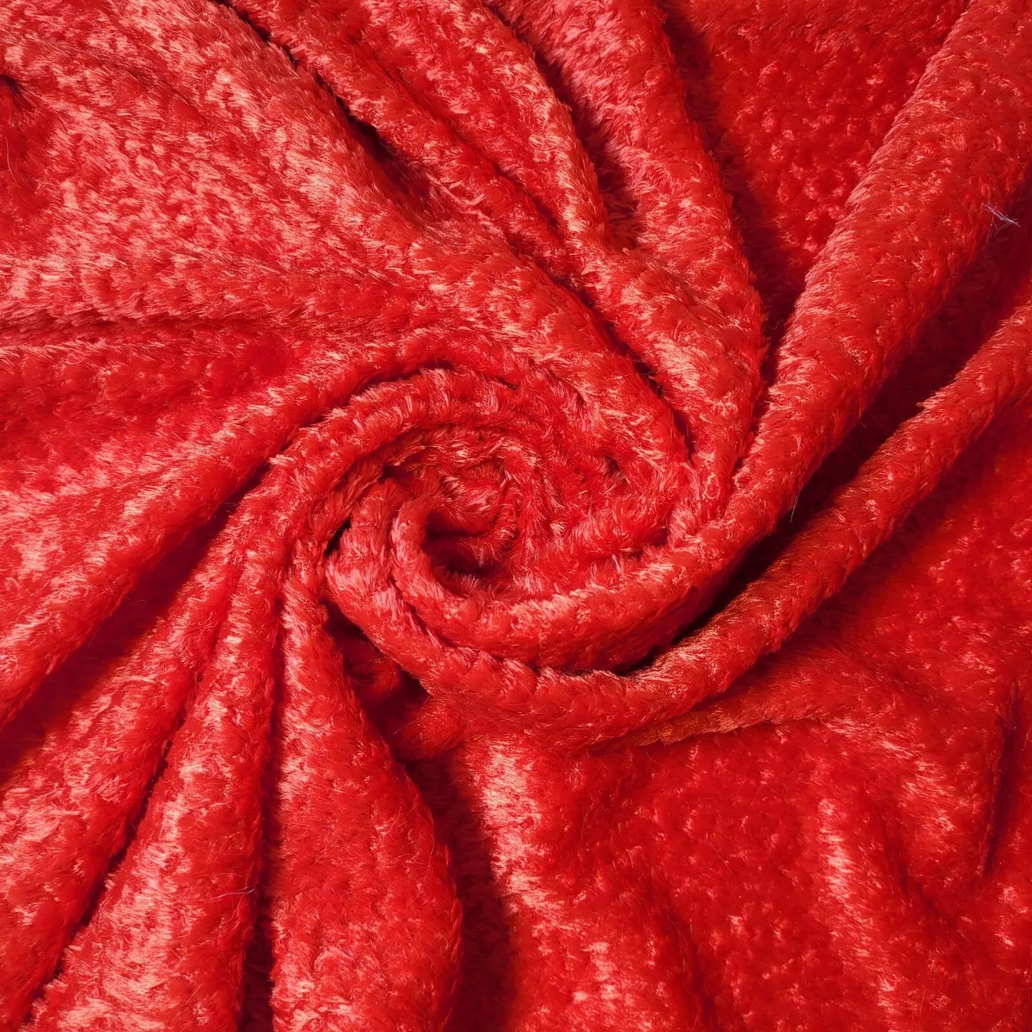 Red Cuddle Faux Fur Fabric Luxury Handle Short Pile Furry Soft Cuddly Material 58"