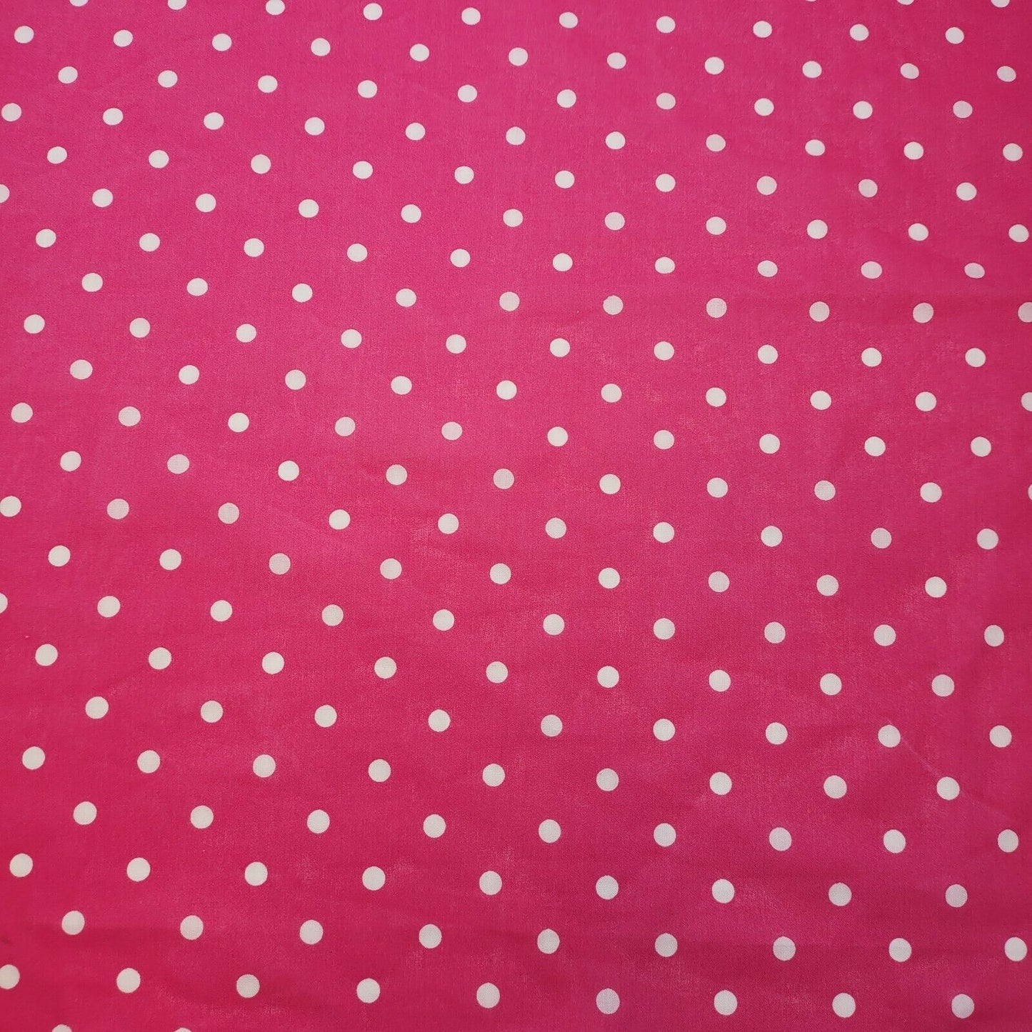 CERISE PEA PIN SPOTTY POLKA DOT POLYCOTTON FABRIC DRESS QUILTING MATERIAL 44"