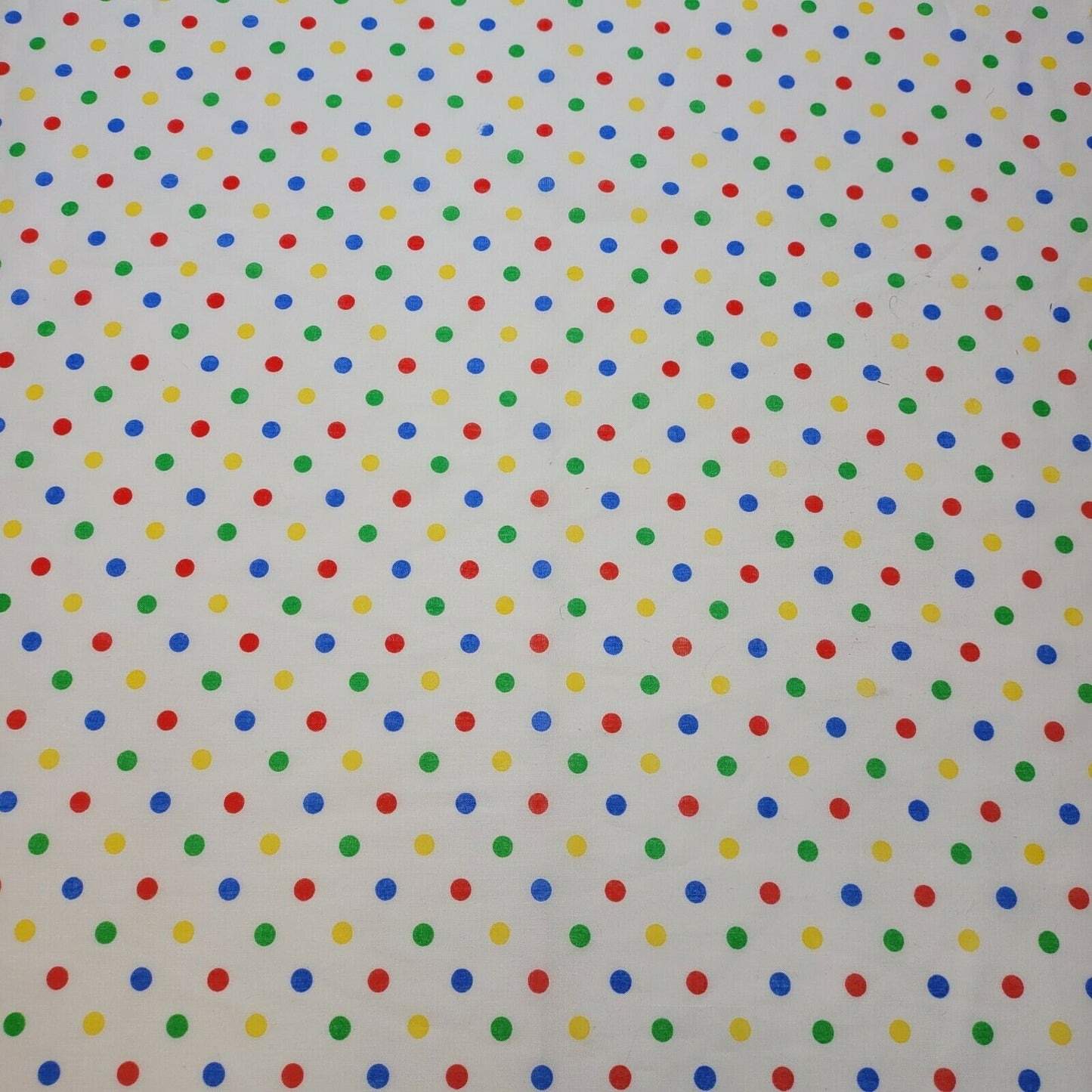 MULTI DOTS PEA PIN SPOTTY POLKA DOT POLYCOTTON FABRIC DRESS QUILTING MATERIAL 44"