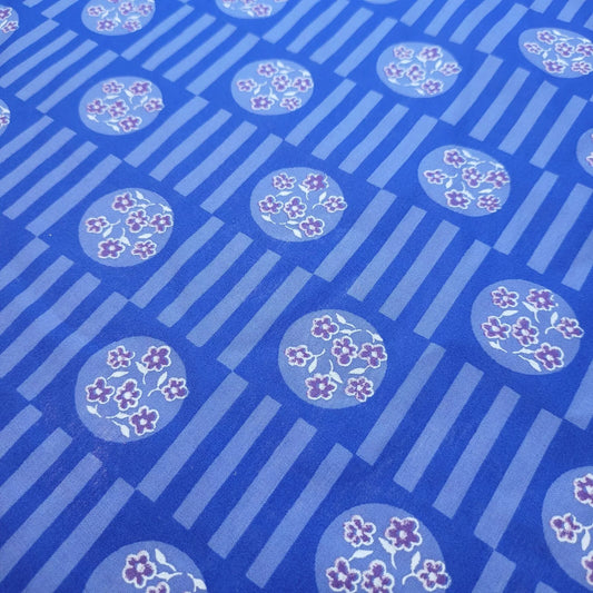 Blue Circle Floral 100% Cotton Vintage Material Novelty Floral Dress Craft Quilting Fabric 44"