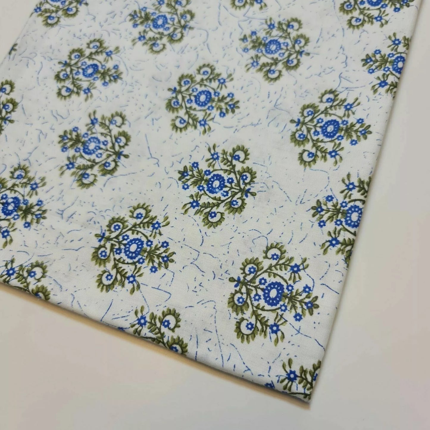 Victorian Blue 100% Cotton Material Leopard Floral Dress Craft Quilting Fabric 44" (20 Meter Roll)