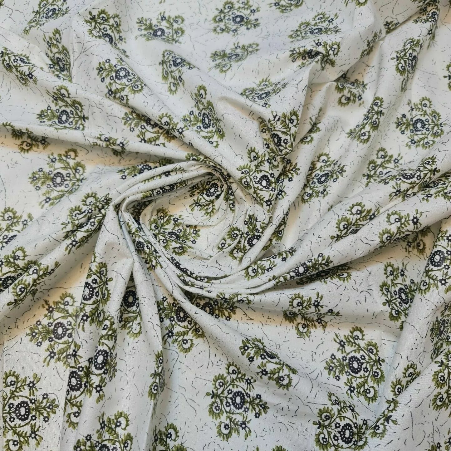 Victorian Jade 100% Cotton Material Leopard Floral Dress Craft Quilting Fabric 44" (20 Meter Roll)