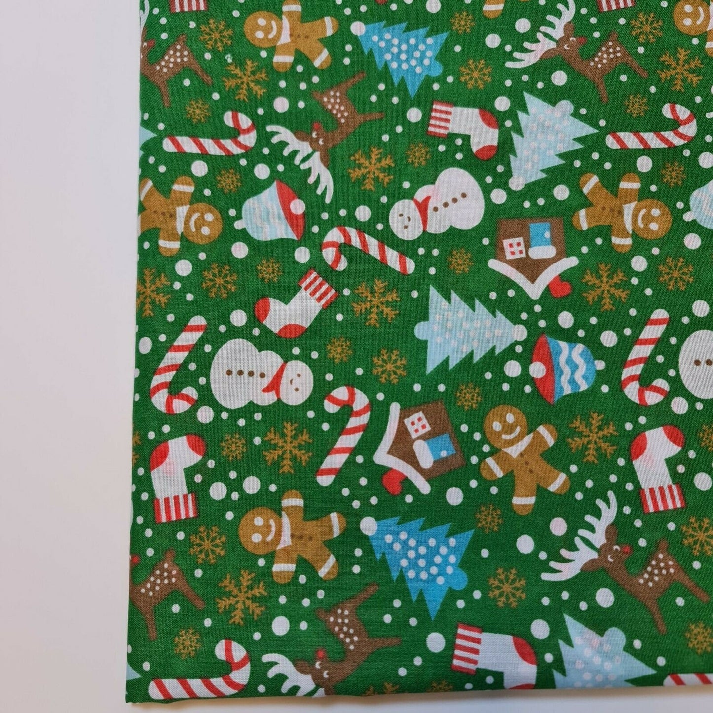 festive polycotton christmas craft fabric