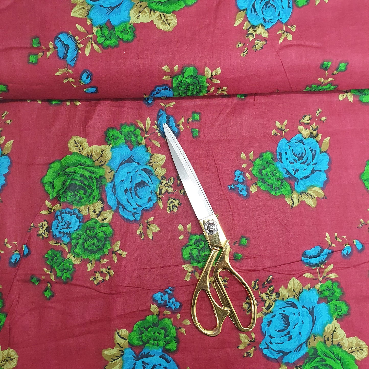 Textile Station Design 44  44" Wide Pure 100% Indian Print Soft Touch Cotton Dressmaking Crafting Fabric