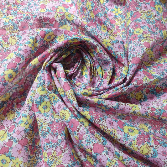 Pink Base Pink Flowers Polycotton Art Craft Vintage 44" Inch Wide