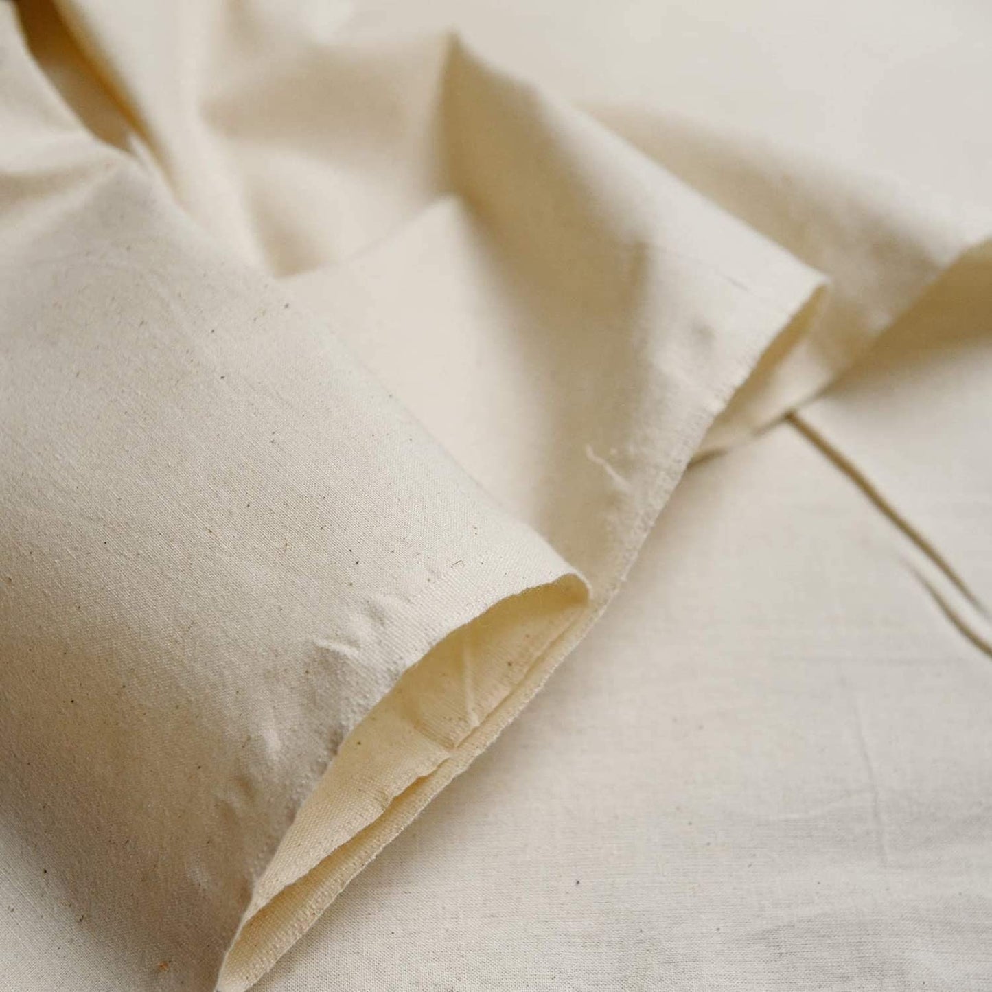 100% Cotton Calico Plain Natural Oatmeal Colour Crafting Medium Weight Premium Quality Fabric