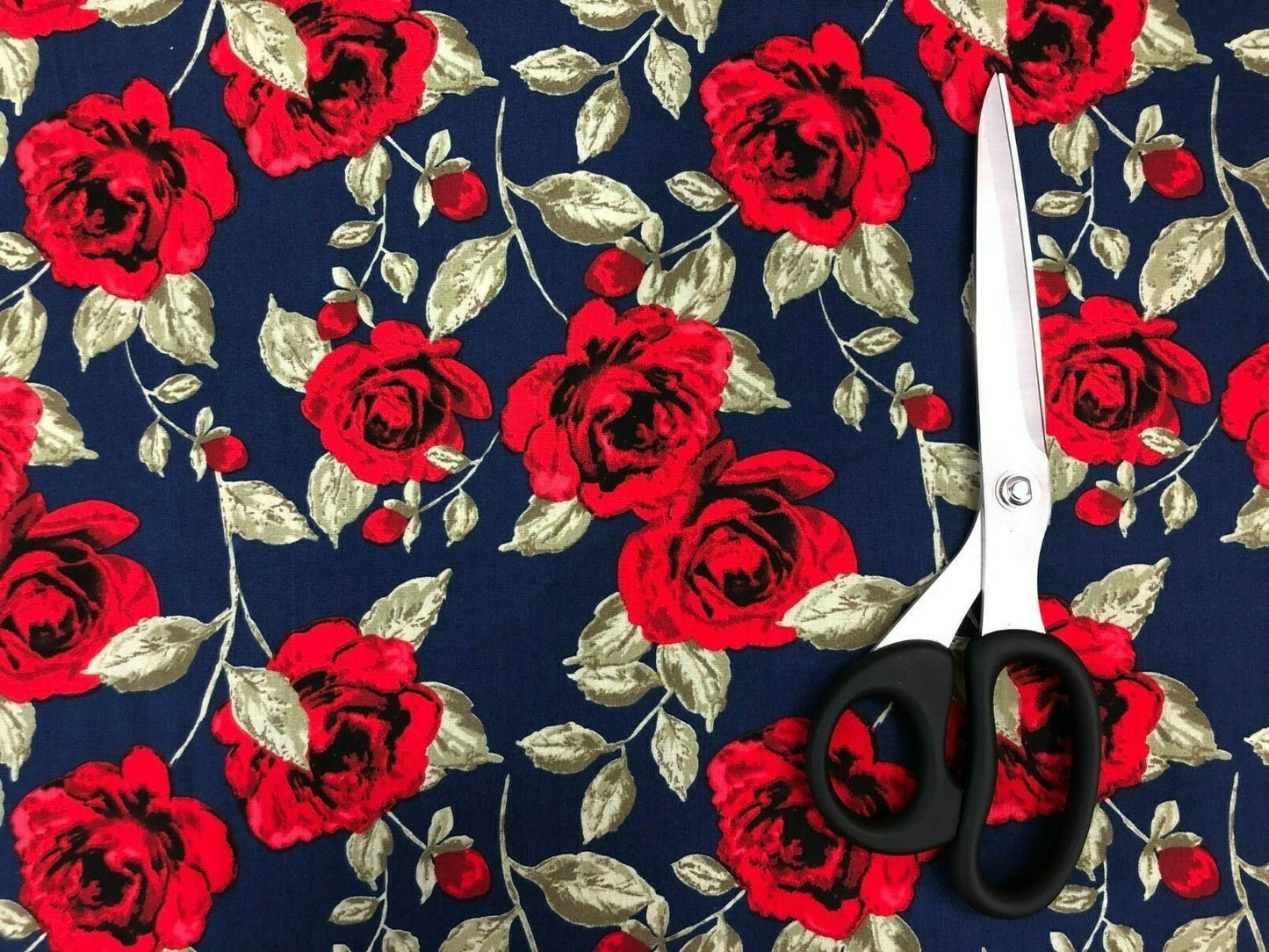 100% Cotton Poplin Red Rose Print Fabric Dress Craft Soft Fabric 58"