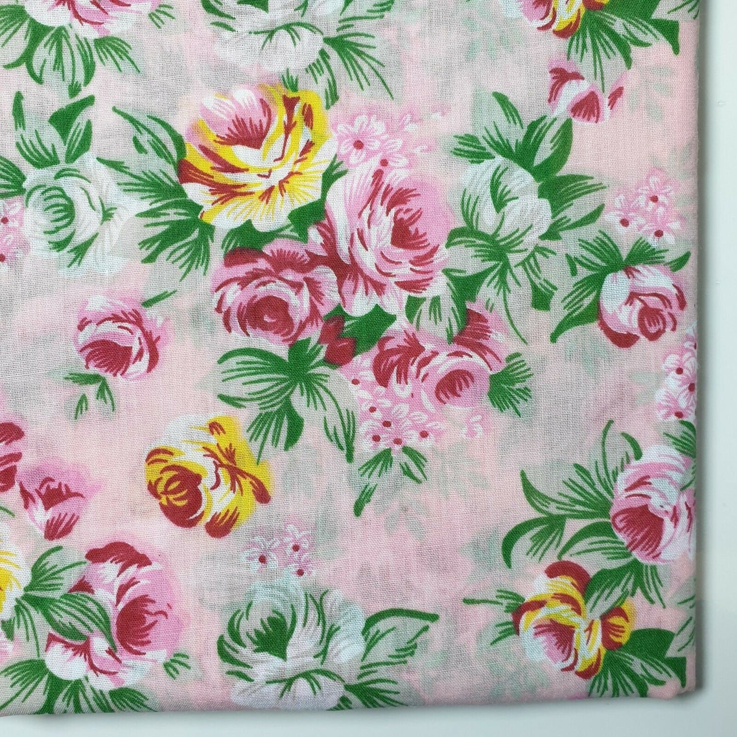 NEW Floral Roses Print Polycotton Craft Dress Fabric by The Metre 44" Available in Continuous Length ( By the Meter-Pale Pink)