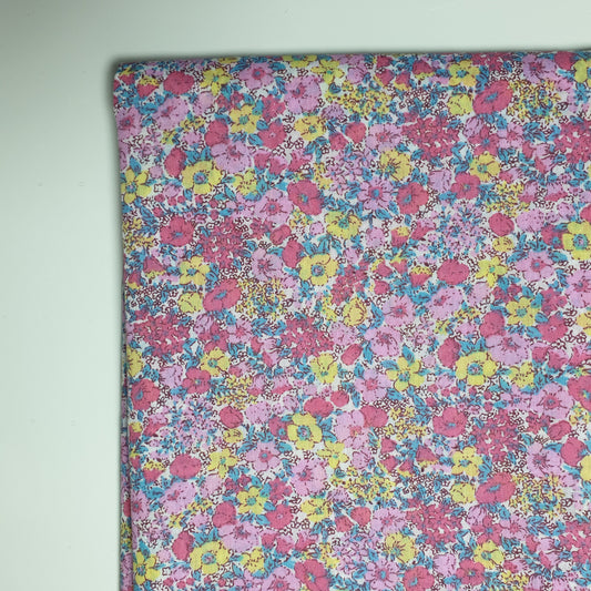 Pink Base Pink Flowers Polycotton Art Craft Vintage 44" Inch Wide