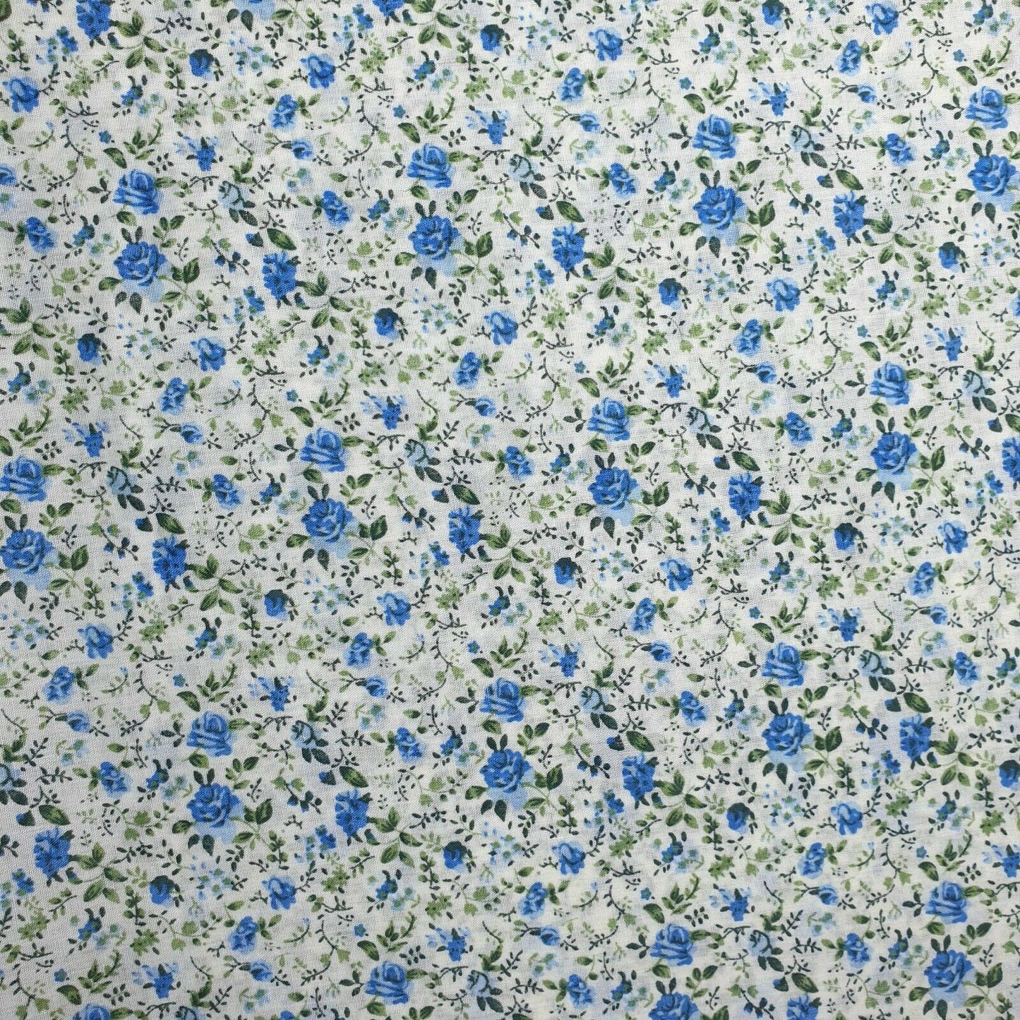 New Floral Polycotton Cream Base Blue Flowers Craft Dress Fabric 44" By Meter