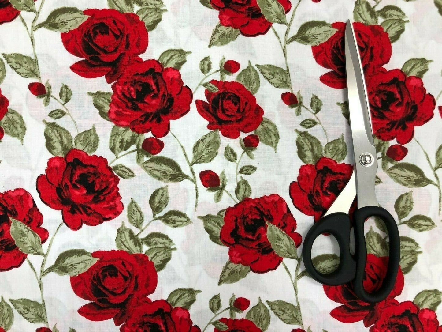 100% Cotton Poplin Red Rose Print Fabric Dress Craft Soft Fabric 58"