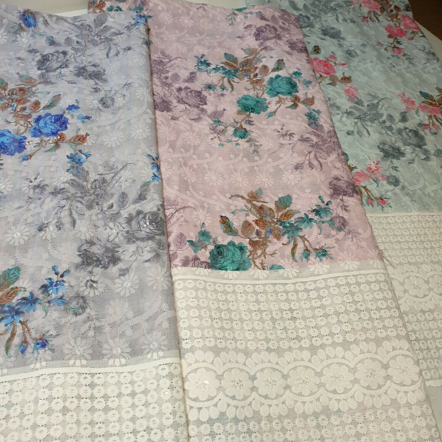 100% Cotton Broderie Anglaise Floral Embroidery Hole Border Dress Fabric 150cm (Pattern 3)