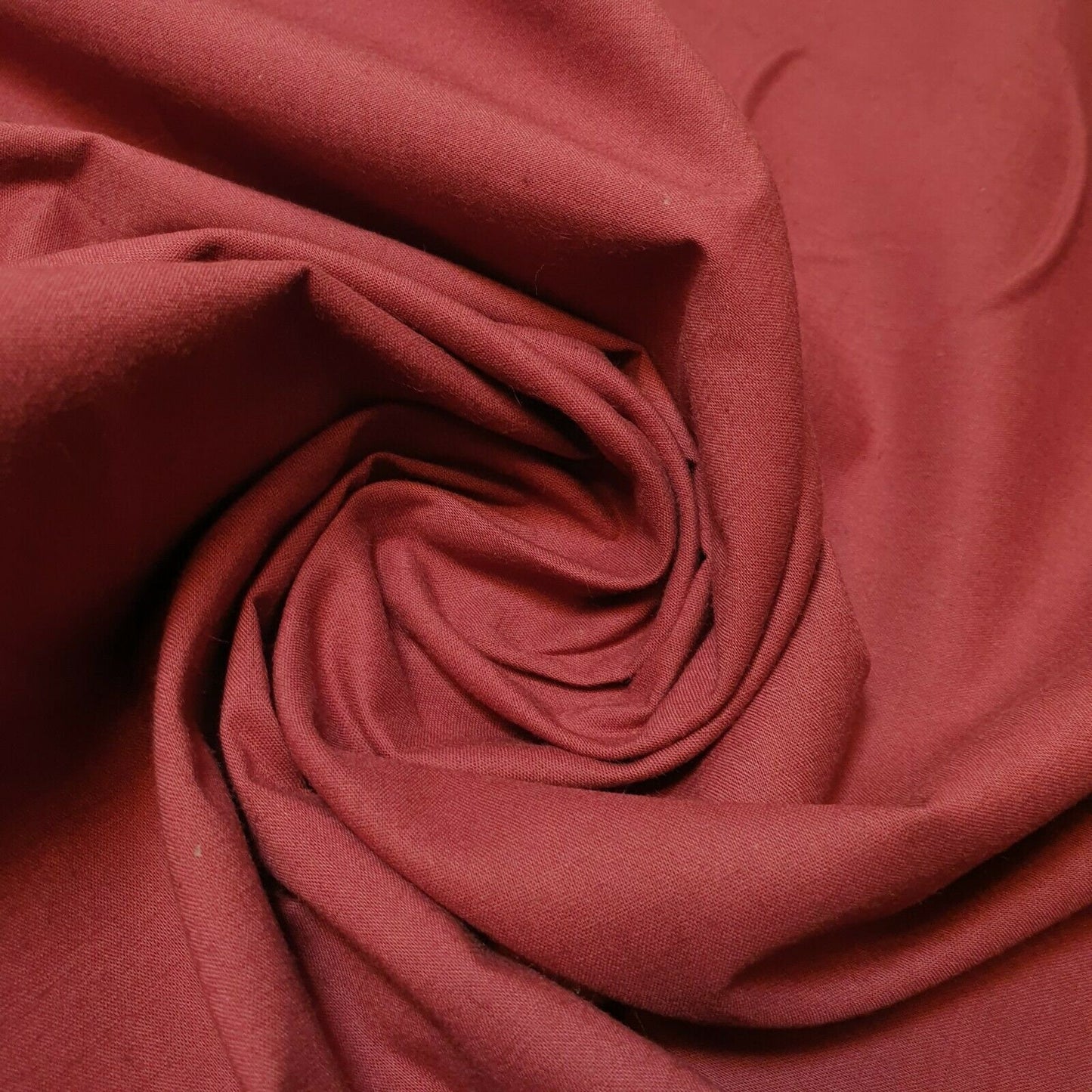 Plain 100% Cotton Egyptian Cambric Poplin Craft Soft Dress Material Fabric 44" (Maroon)