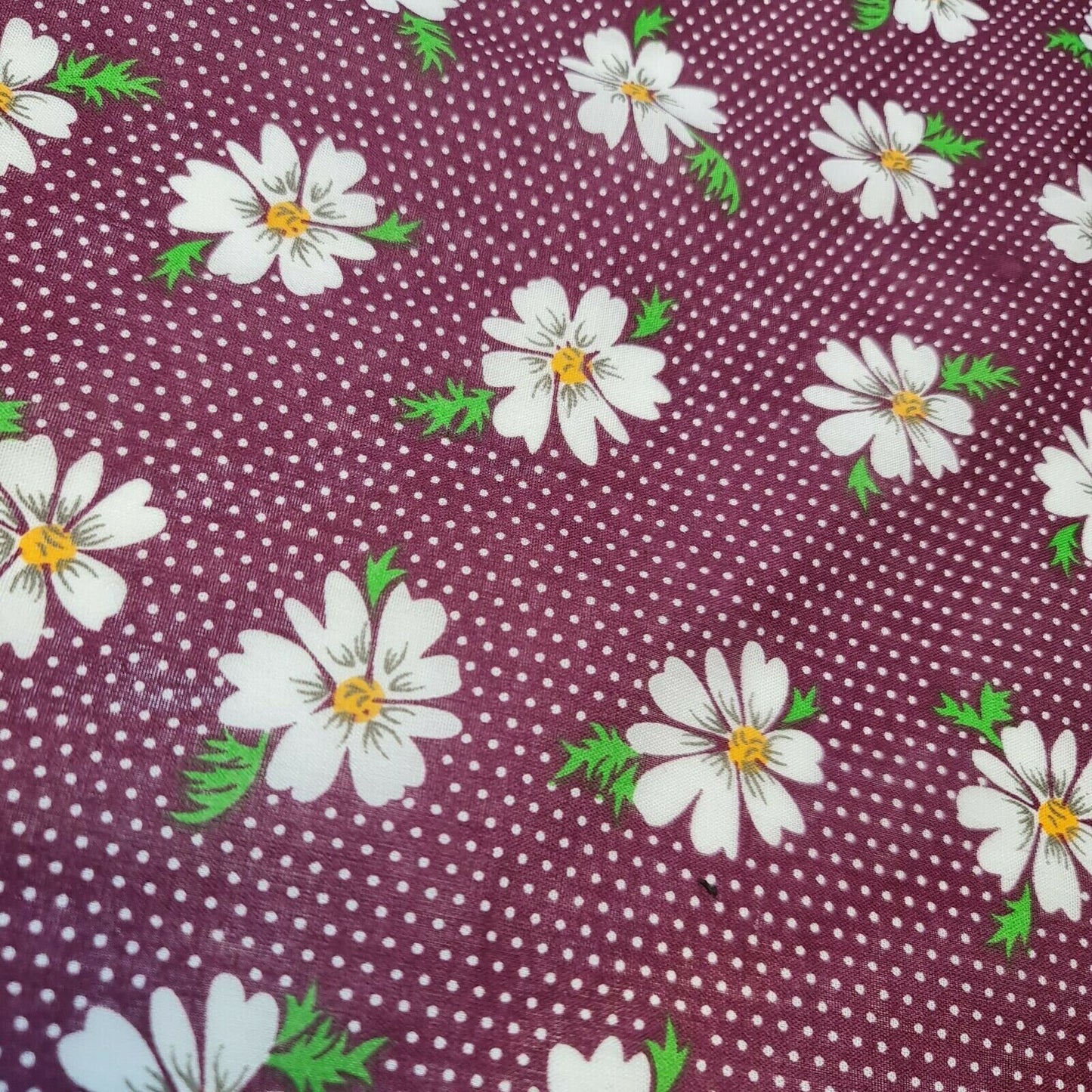 Spring Daisy Flower Print Polycotton Craft Dress Quilt Fabric By The Meter 44" (Plum Base)