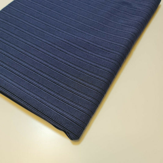 Marineblauer, hochwertiger, gerippter, gestreifter Viskose-Jersey-Stretch-Kleiderstoff, 127 cm