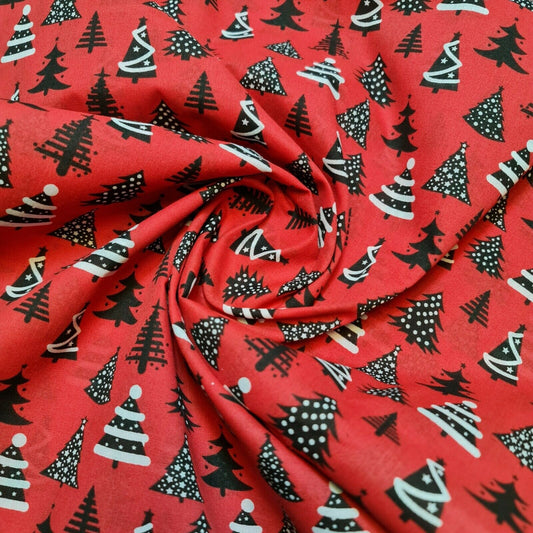 Christmas Festive Print Polycotton Xmas Tree Craft Fabric by Metre 44" (Red)