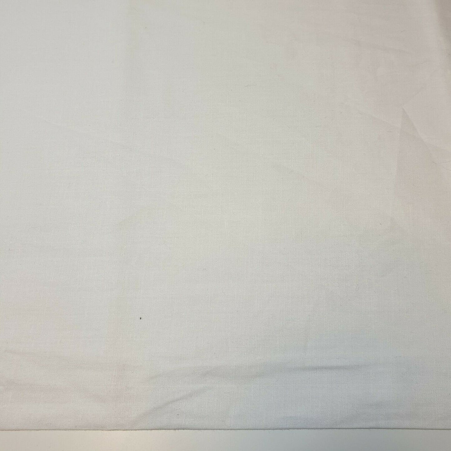 Plain 100% Cotton Egyptian Cambric Poplin Craft Soft Dress Material Fabric 44" (White)