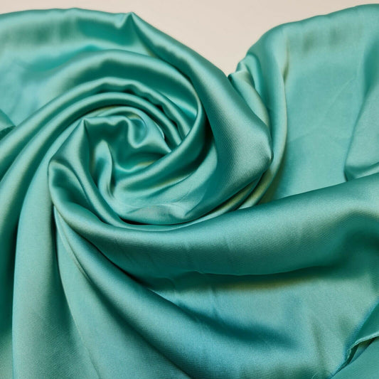 Neuer seidiger Charmeuse-Satin, leichter Dekostoff für Brautkleider, 147,3 cm (Cyan)