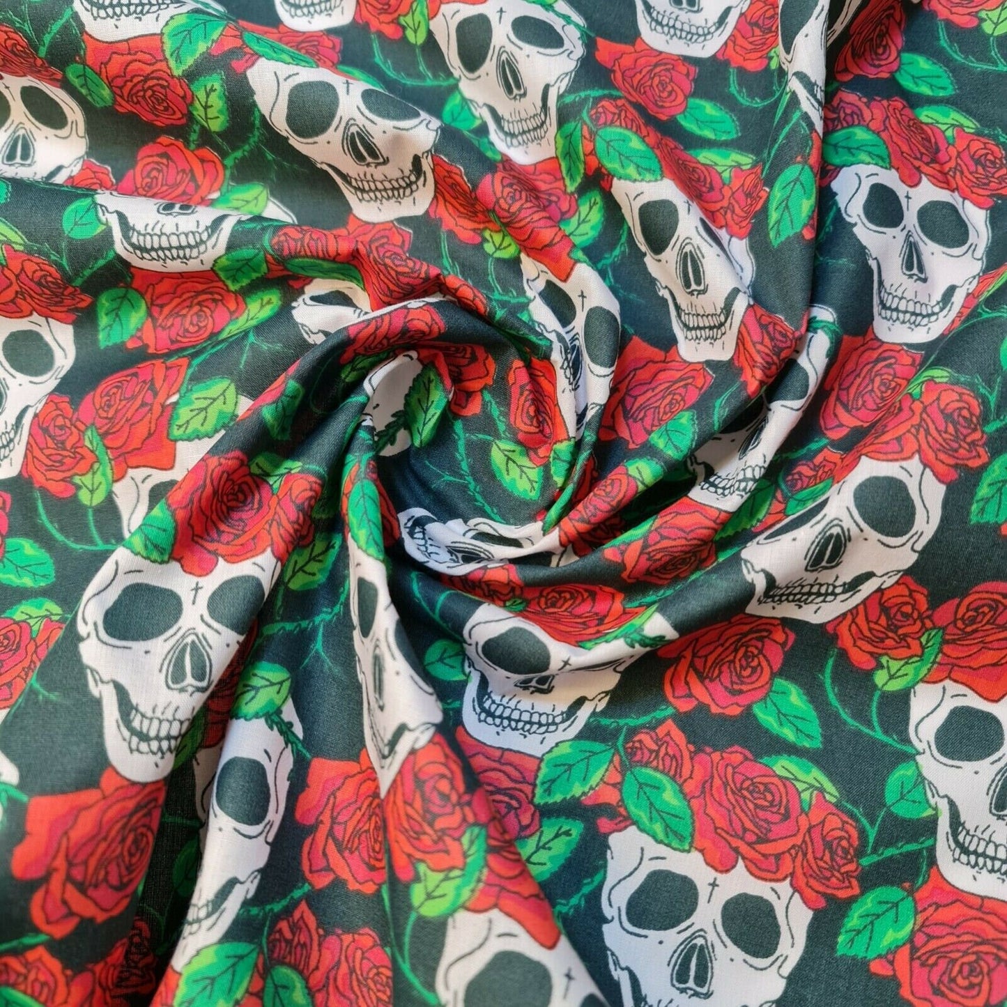 Skulls And Roses Polycotton Fabric Soft Craft Spooky Material By the Meter 44" (Black)