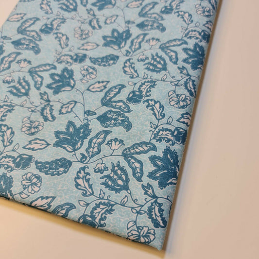 Neuer Stoff zum Basteln mit Blumenmuster für Frühling und Sommer, Polycotton, 111,8 cm, Meterware (Himmelblau)