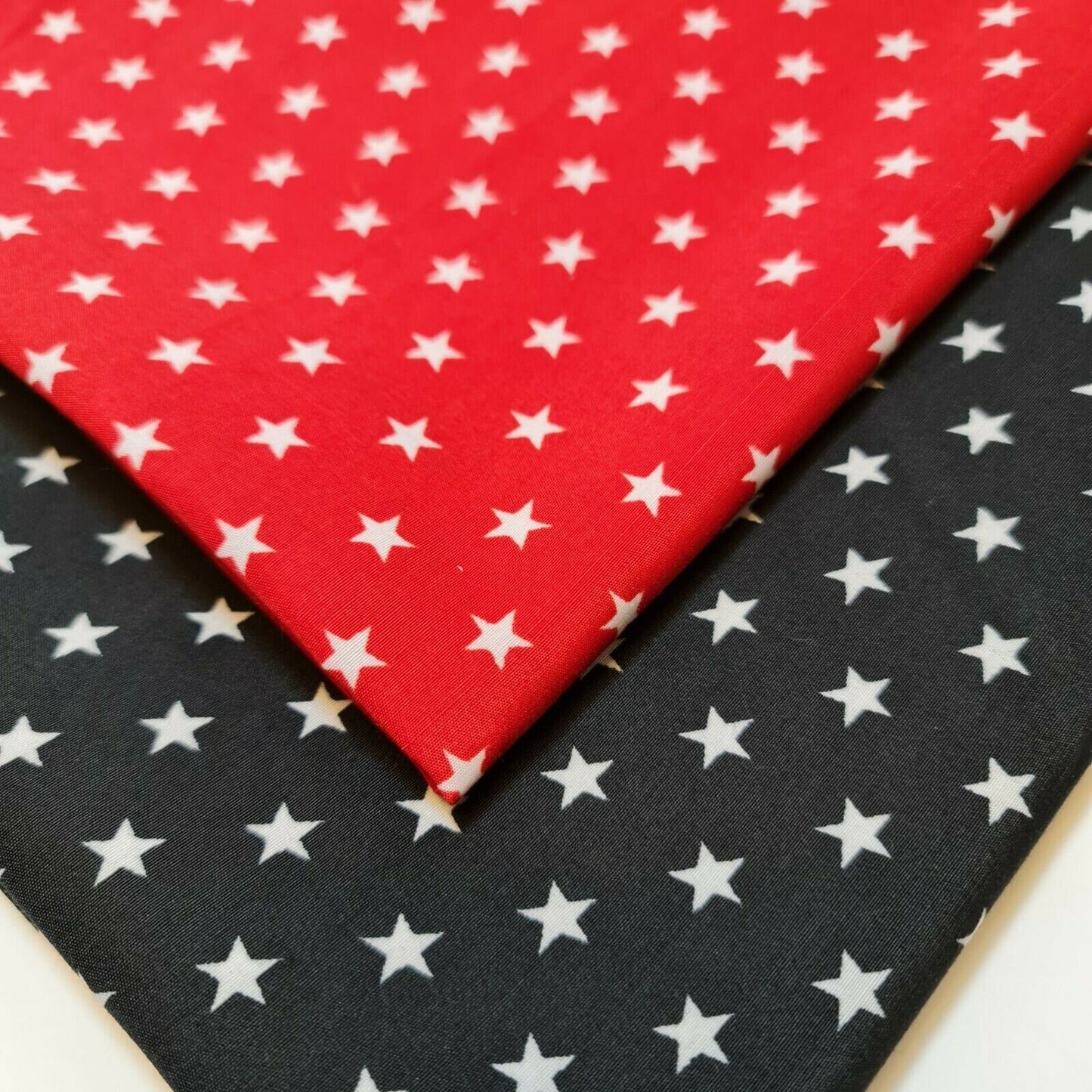 Stars Print Soft Polycotton Red / Black Dress Craft Fabric By The Meter 44" (Black)