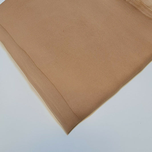 100 % Polyester, Mooskrepp-Chiffon, durchsichtig, mit Dekor, für drapierte Kleider, 111,8 cm (Hellmokka)